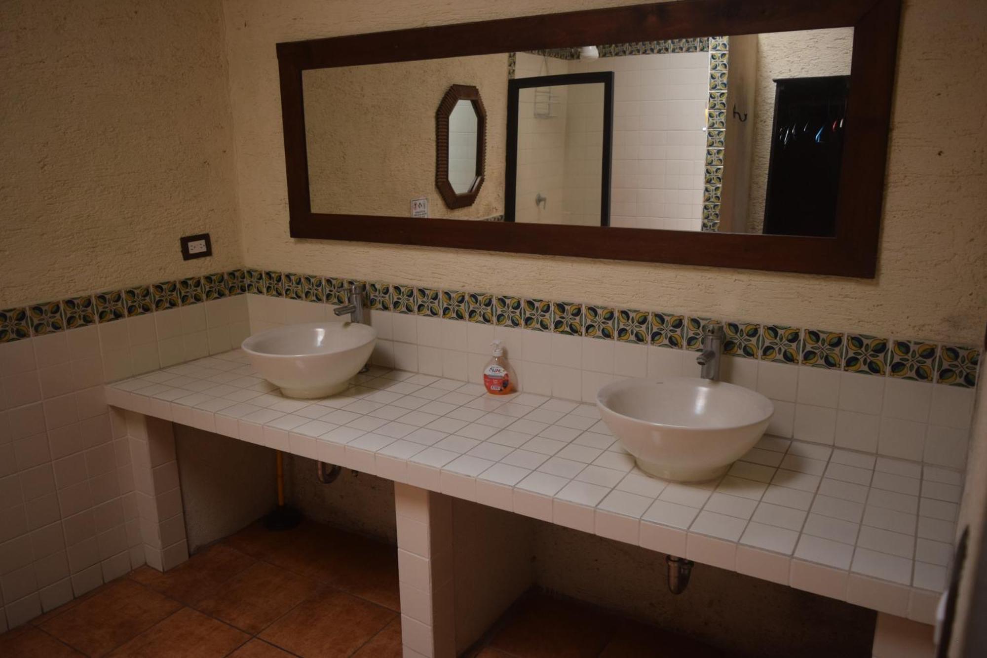 Casa Del Viajero Colonial Leilighet Antigua Eksteriør bilde